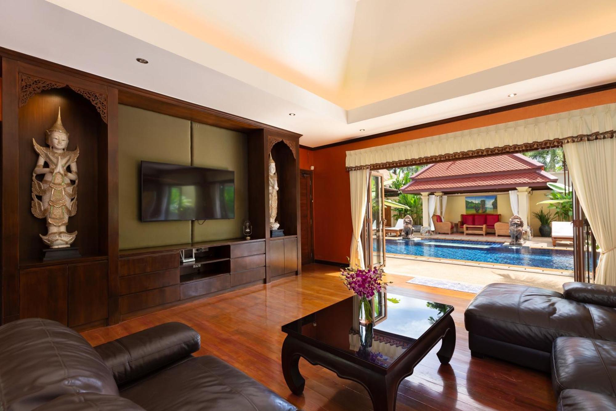 Extraordinary Courtyard 6Br Pool Villa Sri Suri, Naiharn Rawai Eksteriør billede