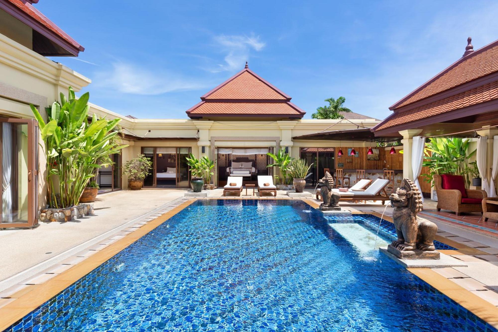 Extraordinary Courtyard 6Br Pool Villa Sri Suri, Naiharn Rawai Eksteriør billede